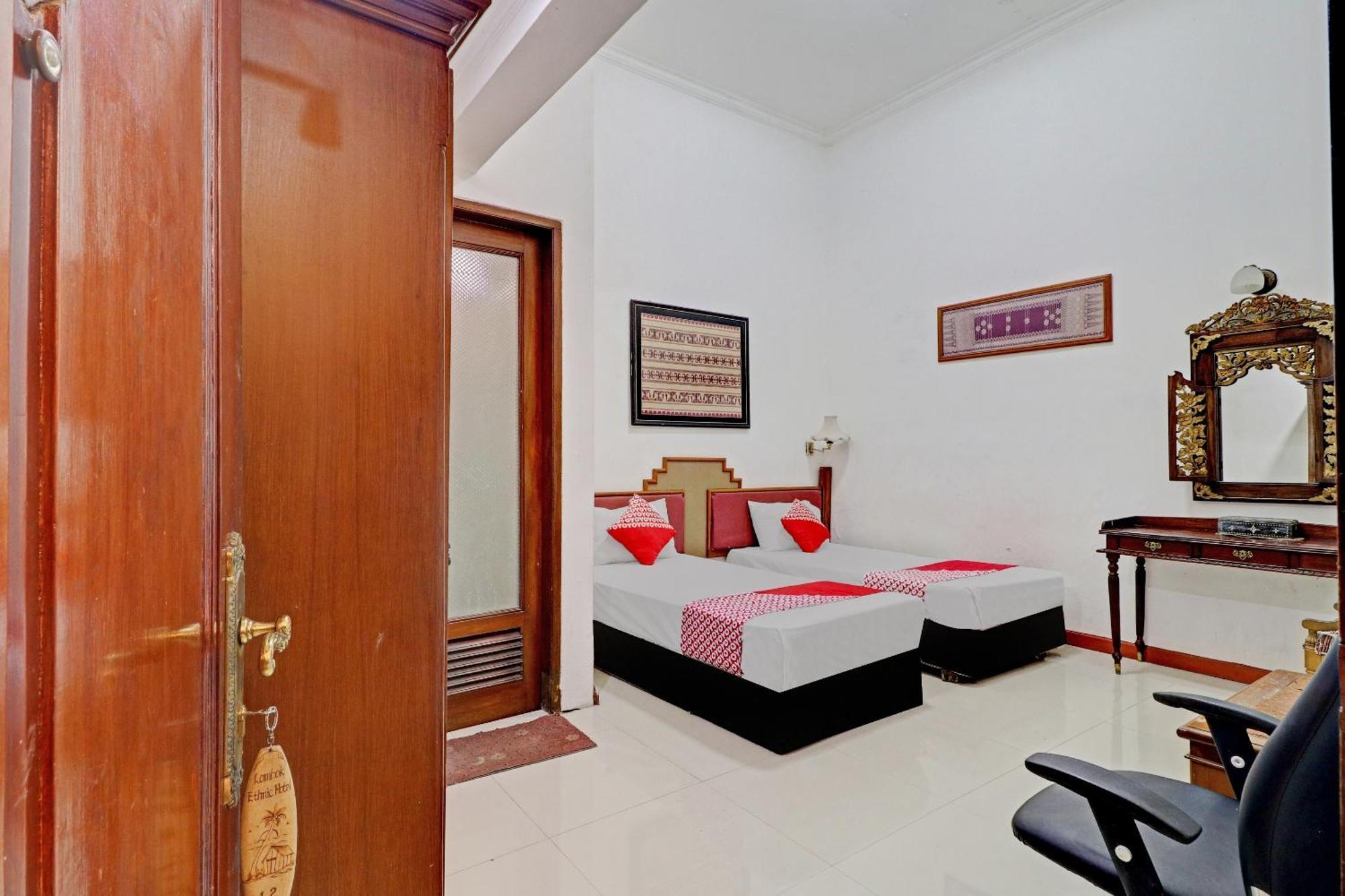 Hotel O Bandung Near Stadion Siliwangi Formerly The Ethnic Hotel Bandung Esterno foto