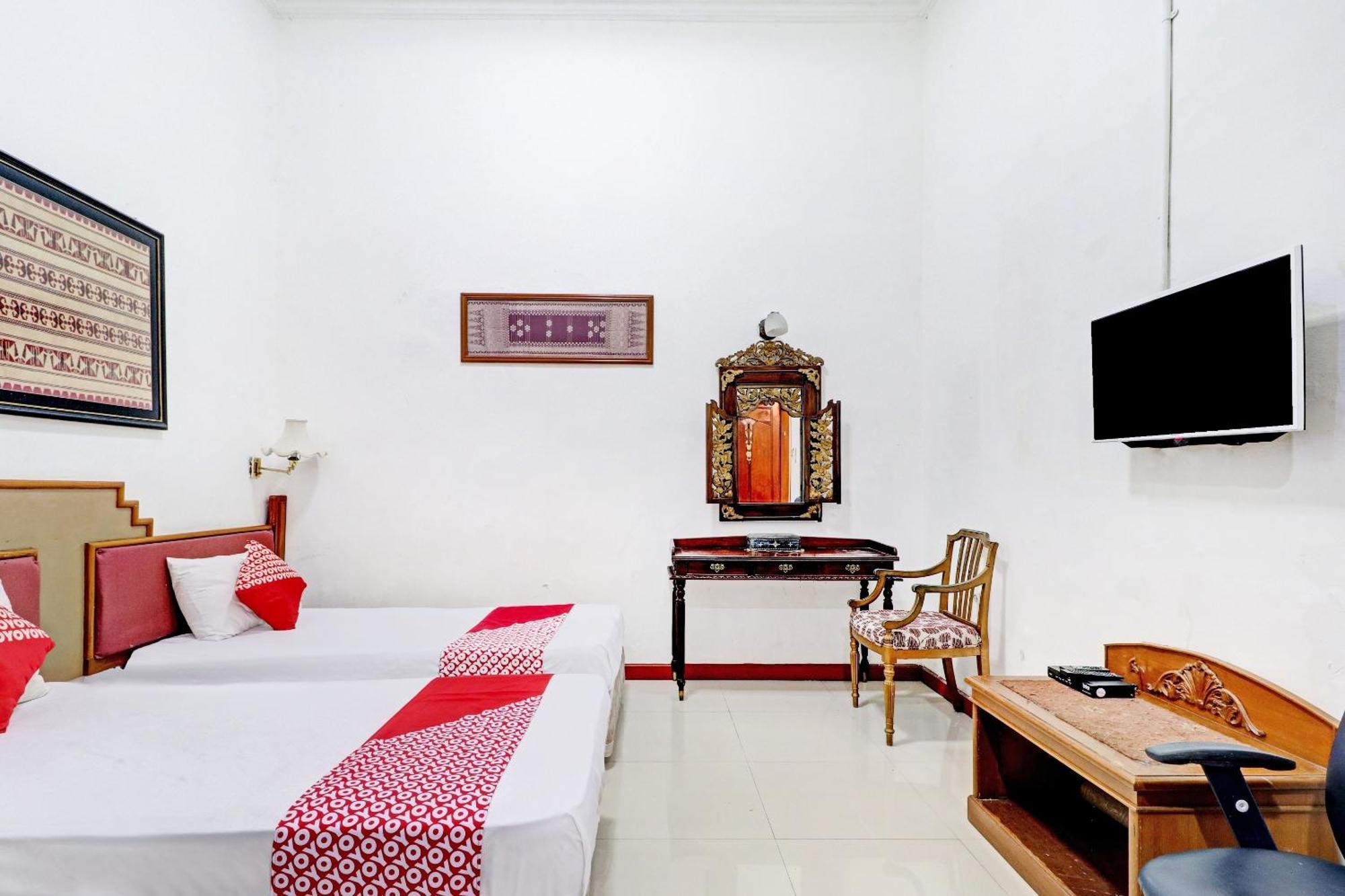 Hotel O Bandung Near Stadion Siliwangi Formerly The Ethnic Hotel Bandung Esterno foto
