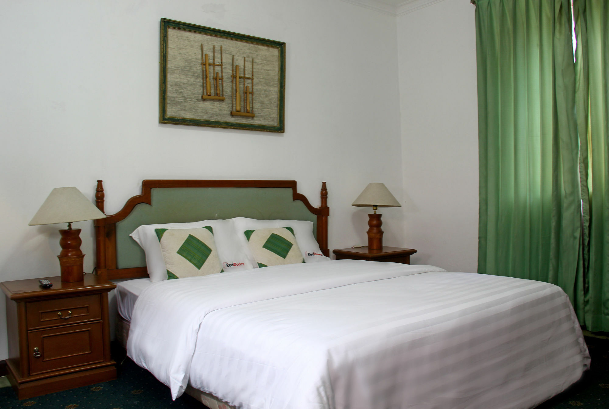 Hotel O Bandung Near Stadion Siliwangi Formerly The Ethnic Hotel Bandung Esterno foto